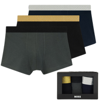 3 boxer trunks with a gift box